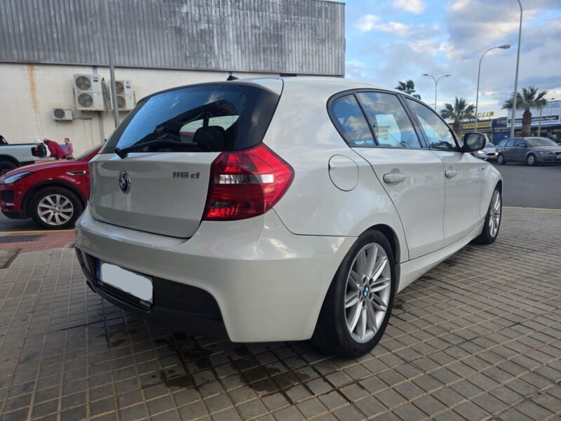 BMW SERIE 1 16D