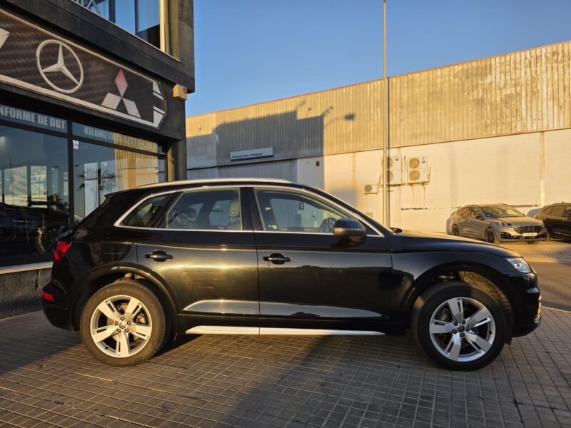 AUDI Q5 2.0 TDI