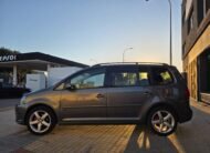 VOLKSWAGEN TOURAN 1.6 TDI