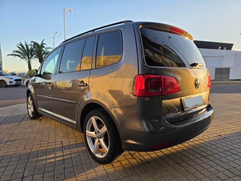 VOLKSWAGEN TOURAN 1.6 TDI