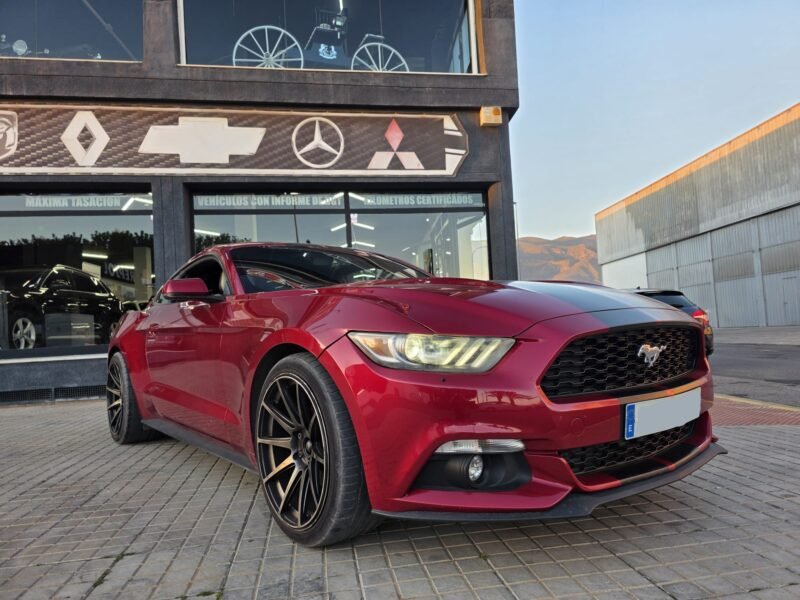 FORD MUSTANG 2.3