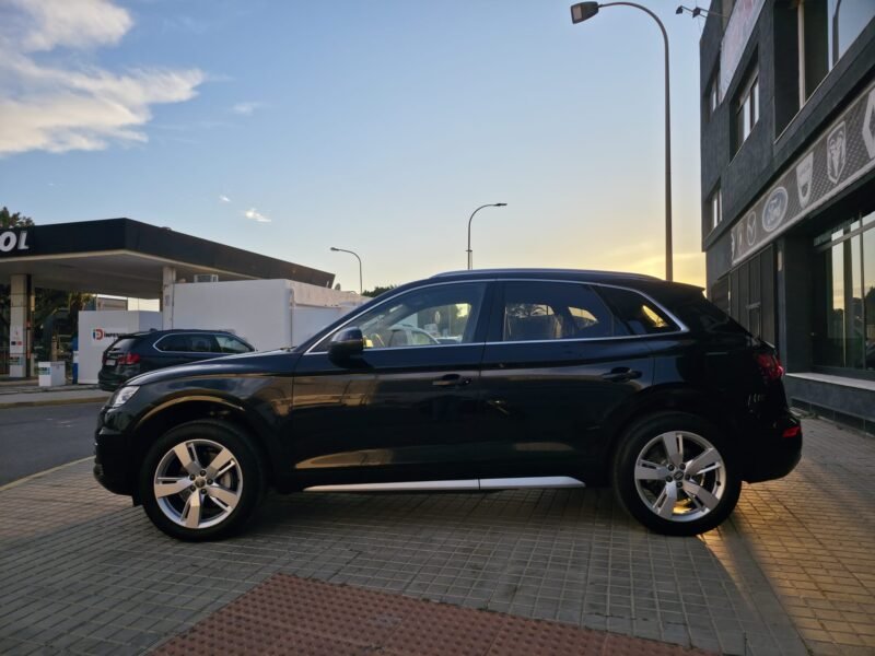 AUDI Q5 2.0 TDI