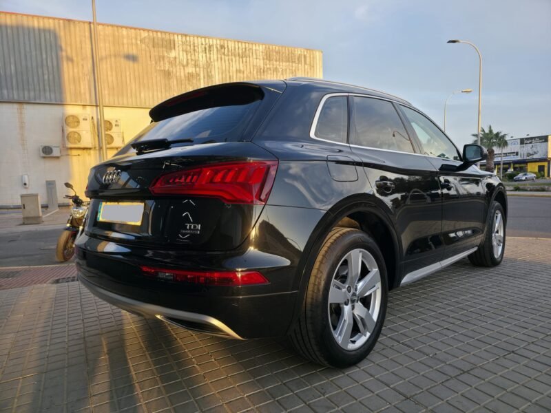 AUDI Q5 2.0 TDI