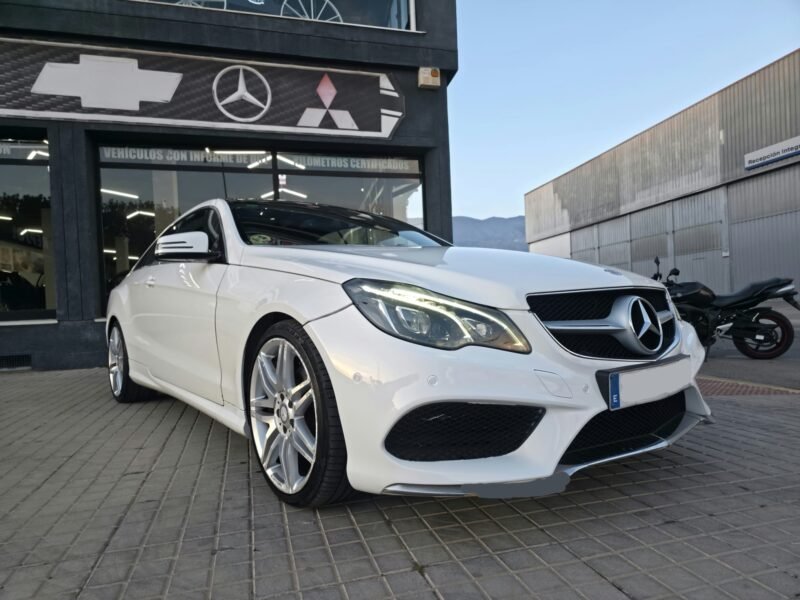 MERCEDES-BENZ CLASE E 220 CDI