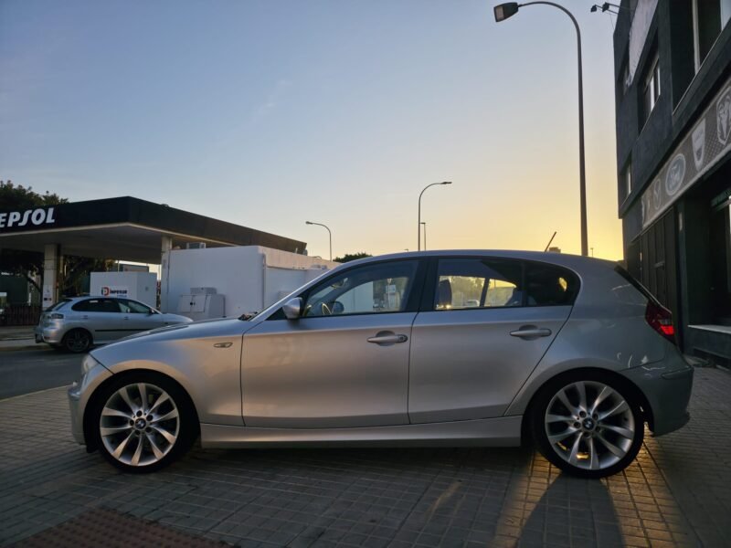 BMW SERIE 1 23D