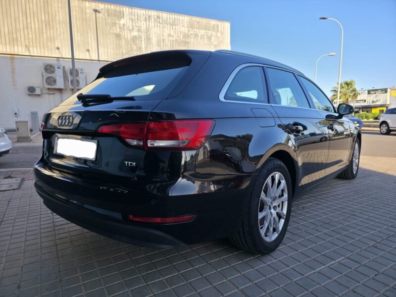 AUDI A4 2.0 TDI