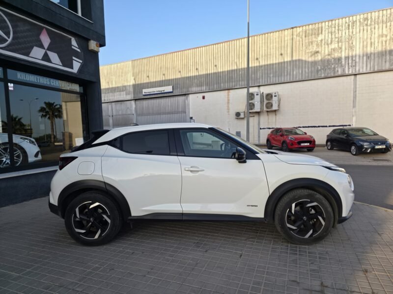 NISSAN JUKE 1.6