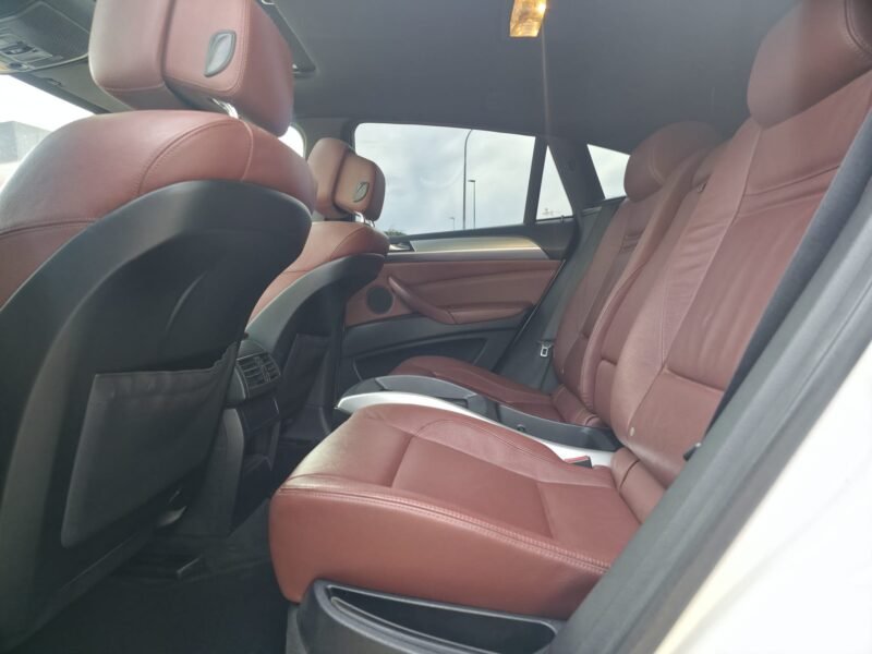 BMW X6 40d