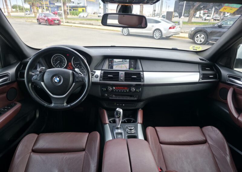 BMW X6 40d