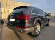 AUDI Q7 3.0 TDI