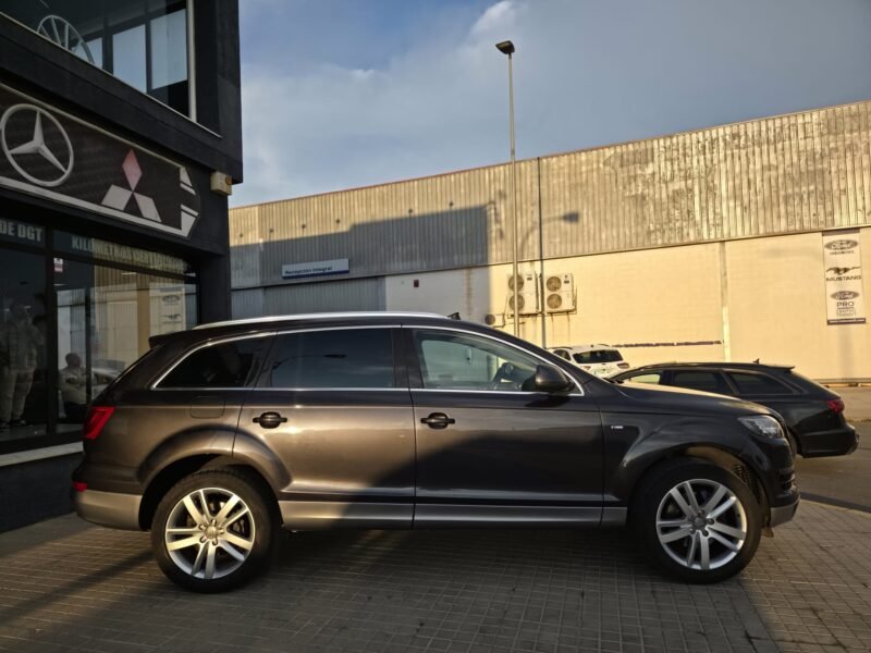 AUDI Q7 3.0 TDI