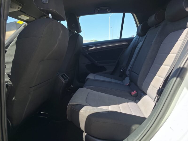 VOLKSWAGEN GOLF 1.6 TDI