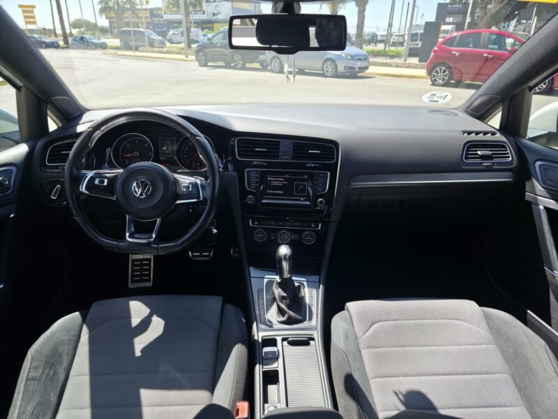 VOLKSWAGEN GOLF 1.6 TDI