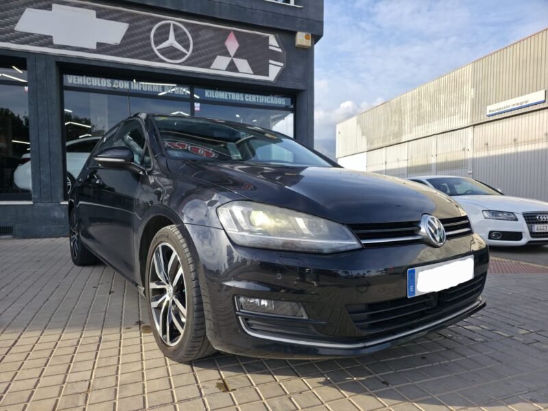 VOLKSWAGEN GOLF 1.6 TDI