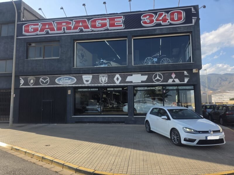 VOLKSWAGEN Golf 1.6 TDI