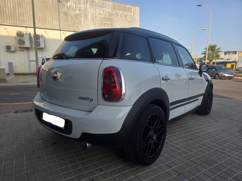MINI COOPER D COUNTRYMAN