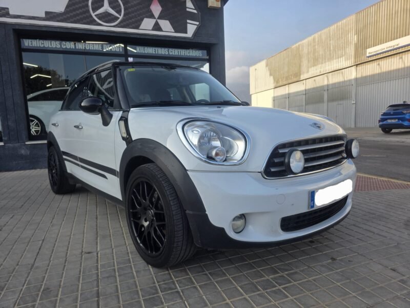 MINI COOPER D COUNTRYMAN