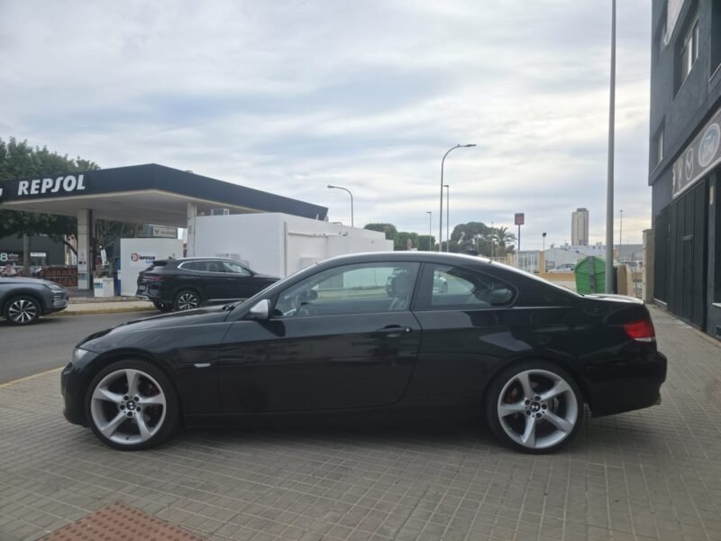 BMW 320D E92
