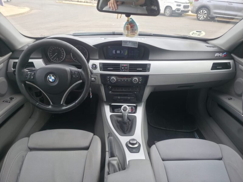 BMW 320D E92