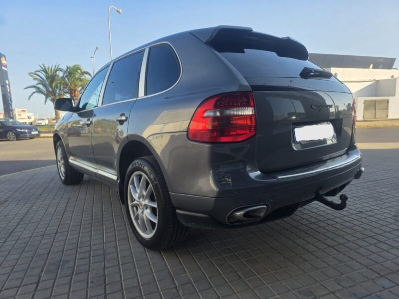PORSCHE CAYENNE 3.0 TD