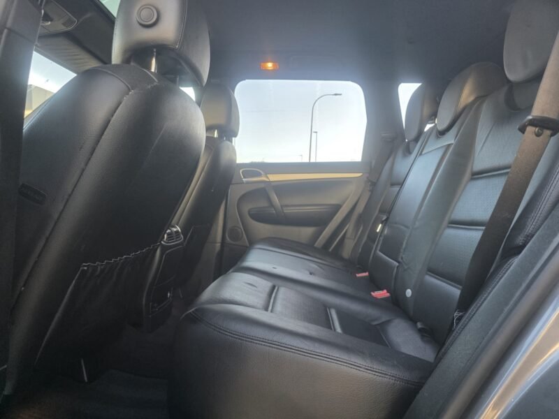 PORSCHE CAYENNE 3.0 TD