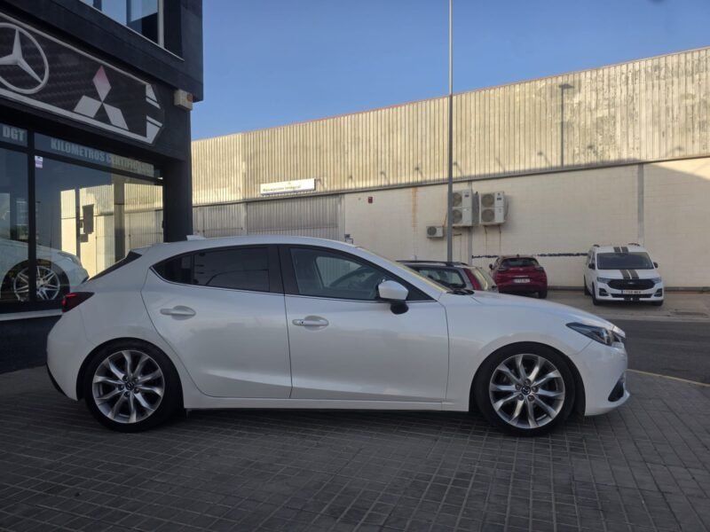 MAZDA 3 2.2 SKYACTIV-D