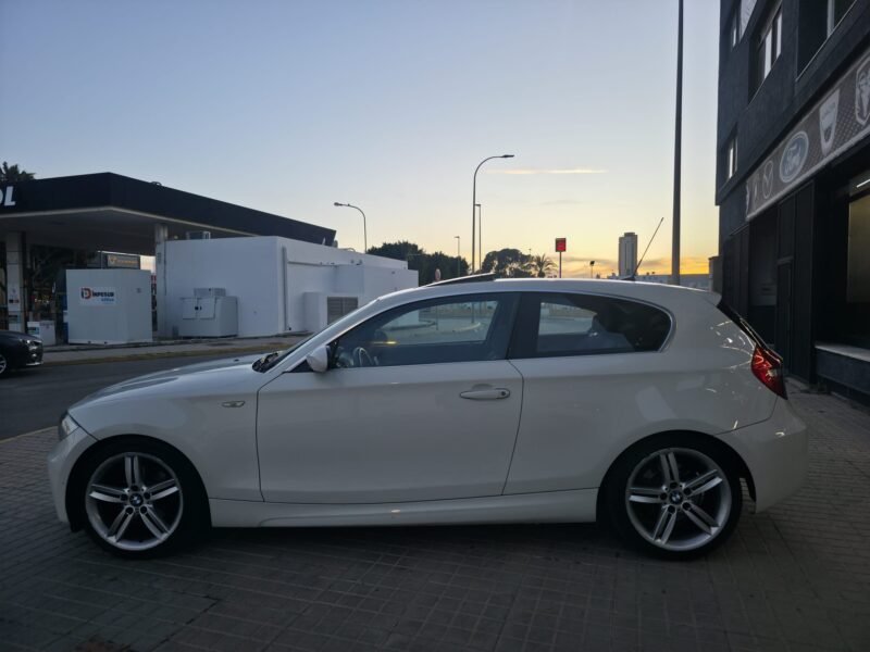 BMW SERIE 1 18D