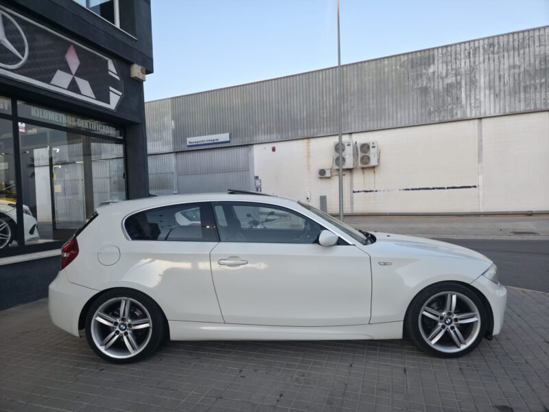 BMW SERIE 1 18D