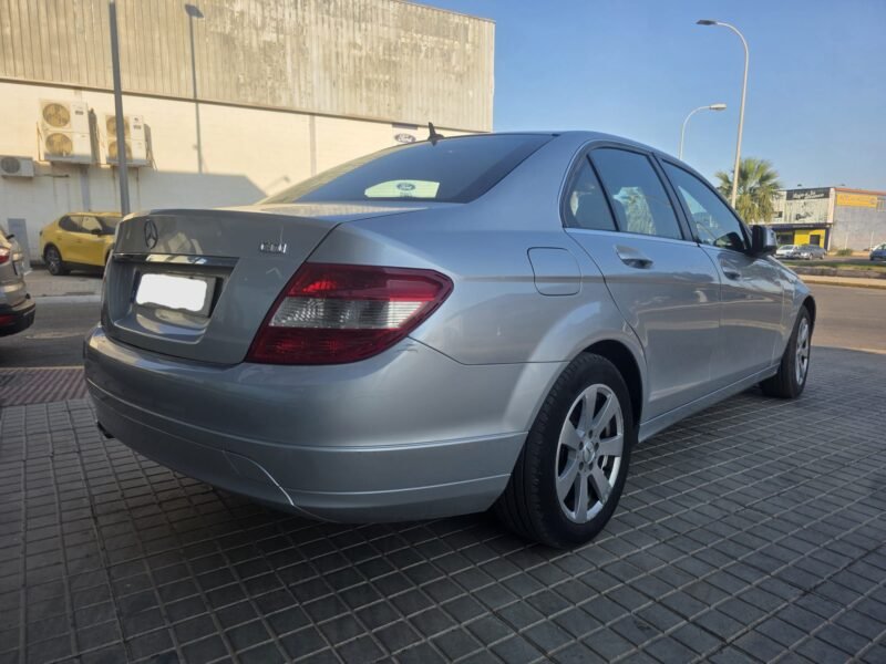 MERCEDES BENZ CLASE C 220 CDI