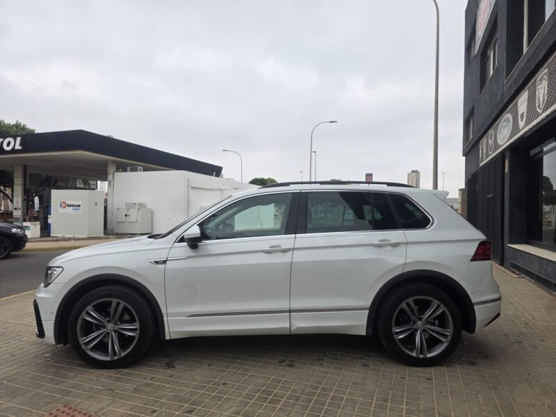 VOLKSWAGEN TIGUAN R-LINE 2.0 TDI