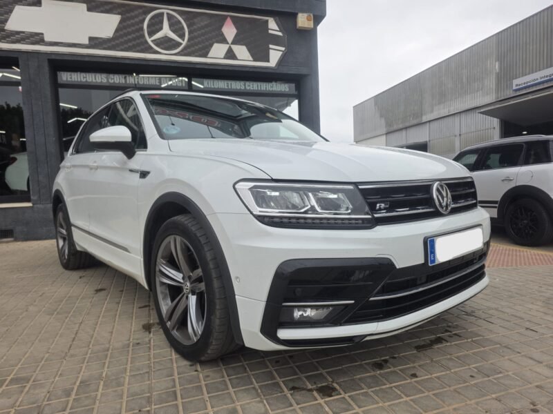 VOLKSWAGEN TIGUAN R-LINE 2.0 TDI