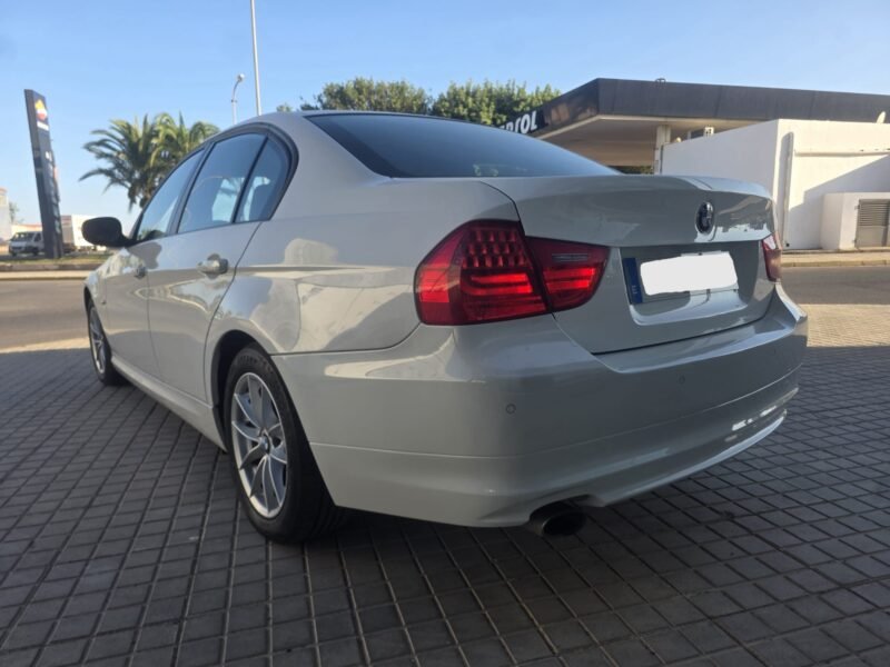 BMW SERIE 3 20D