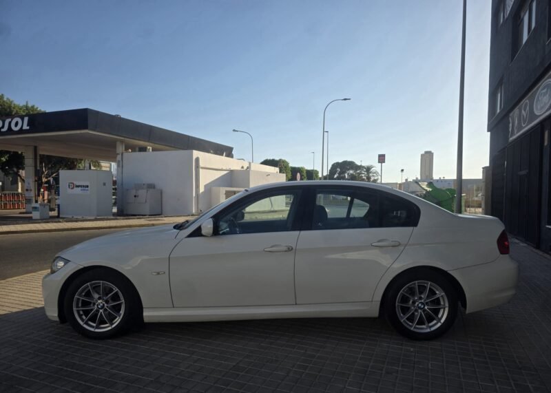 BMW SERIE 3 20D