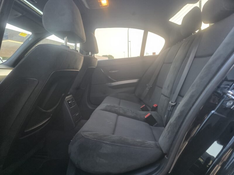 BMW SERIE 320 D E90