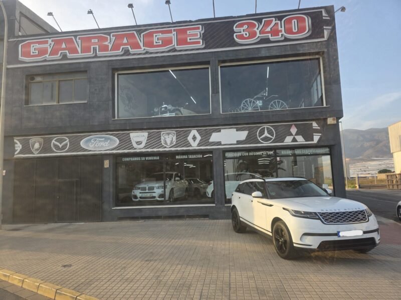 LAND-ROVER VELAR 2.0 D