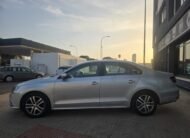 VOLKSWAGEN JETTA 2.0 TDI
