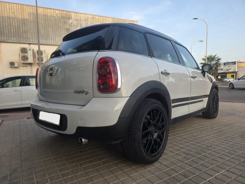 MINI COOPER D COUNTRYMAN