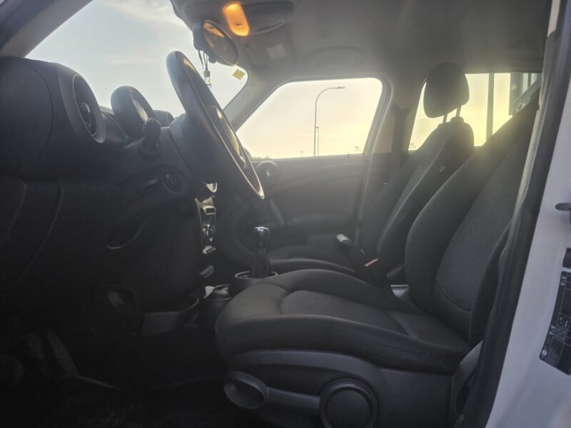 MINI COOPER D COUNTRYMAN