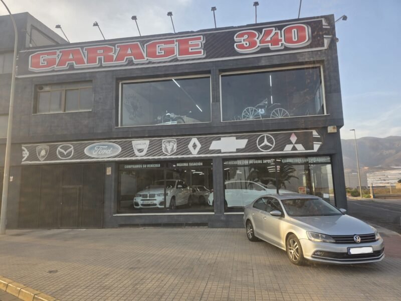 VOLKSWAGEN JETTA 2.0 TDI