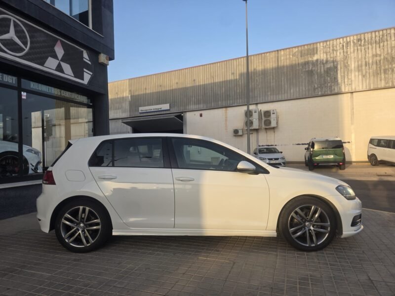 VOLKSWAGEN Golf 1.6 TDI