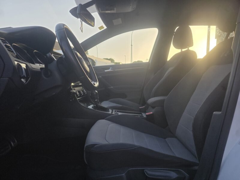 VOLKSWAGEN Golf 1.6 TDI