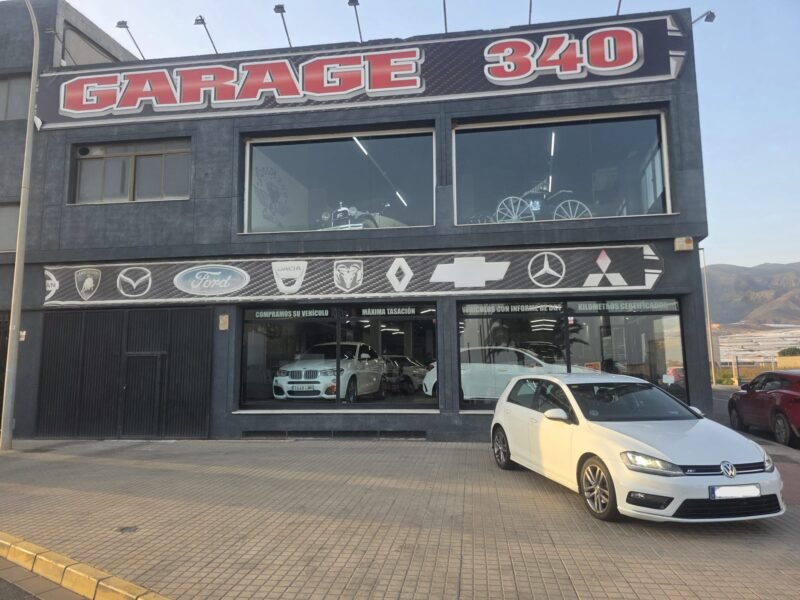 VOLKSWAGEN Golf 1.6 TDI