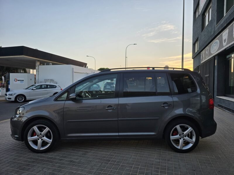 VOLKSWAGEN TOURAN 1.6 TDI
