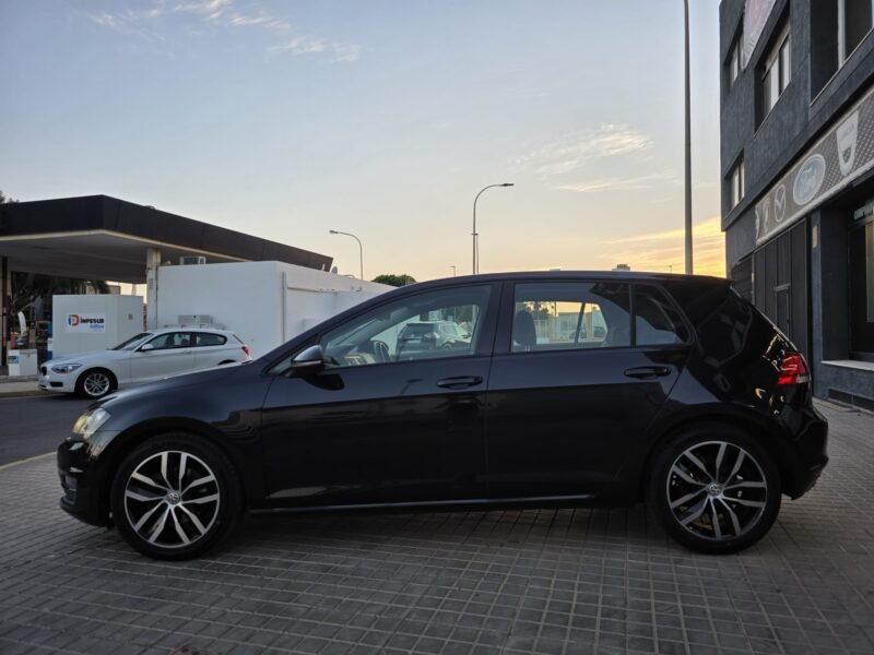 VOLKSWAGEN GOLF 1.6 TDI