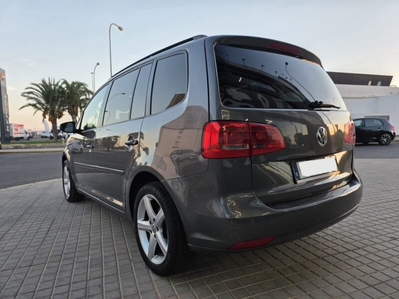 VOLKSWAGEN TOURAN 1.6 TDI