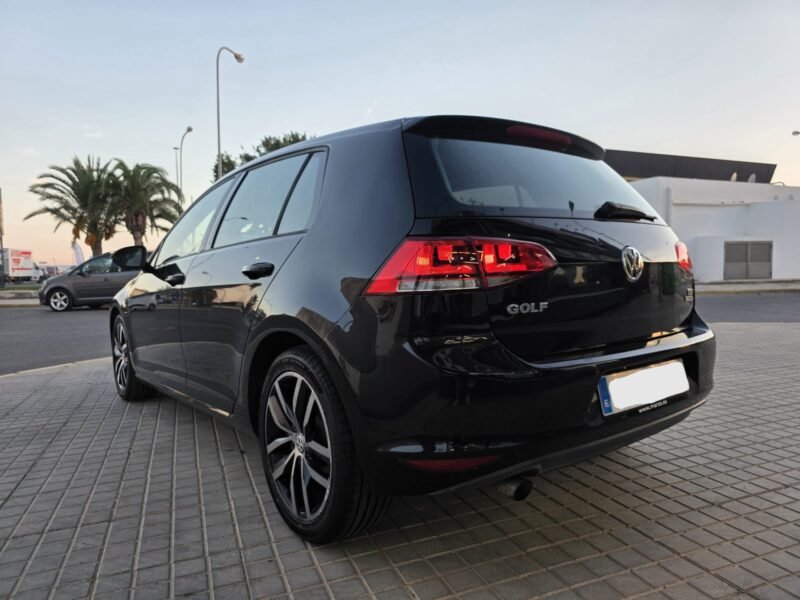 VOLKSWAGEN GOLF 1.6 TDI