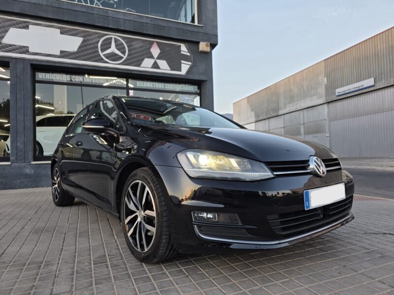 VOLKSWAGEN GOLF 1.6 TDI