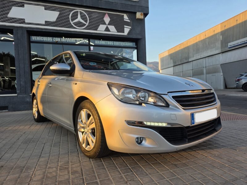 PEUGEOT 308 1.6 HDI