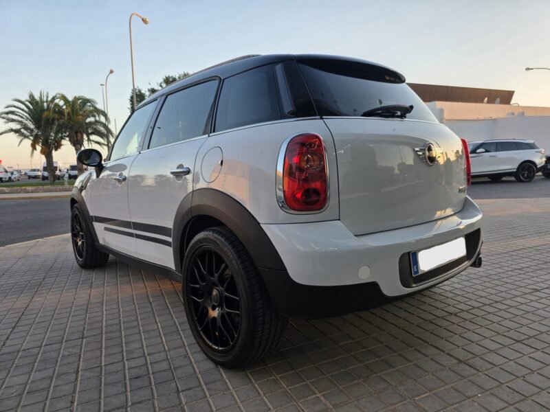 MINI COOPER D COUNTRYMAN