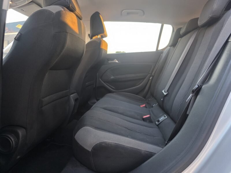 PEUGEOT 308 1.6 HDI